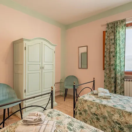 Villa Casa Di Nonna Tosca Montecarlo Exterior foto
